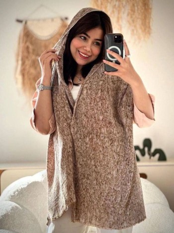 شال برشکا طرحدار کد 4017